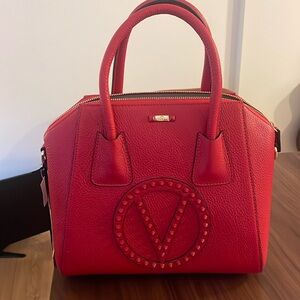 Make an Offer — NWT Red Valentino Handbag
